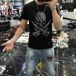 Camisetas para hombres Black Hot Diamond Skull Men Camiseta de manga corta Summer Boys Fashion Vesting White Pirate Camiseta J240515
