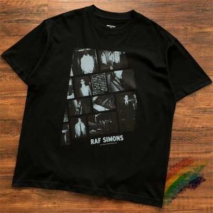 T-shirts masculins Black Raf Simons T-shirt Men Men Film Film Splicing Digital Printing Top T-shirt J240419