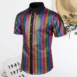 Camisetas para hombre, camisa transpirable, lentejuelas brillantes reflectantes, estilo Vintage de discoteca de los años 70, cuello vuelto, manga corta, botones para hombre
