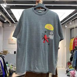 Heren T-shirts Cartoon karakter belettering gedrukt heavy-pound wash T-shirt met korte mouwen man T221130