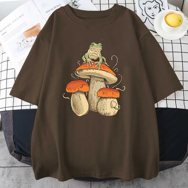 T-shirts pour hommes Cottagecore Aesthetic Mushroom Dark Academia Frog New Male Tshirts Hip Hop Sweat T-Shirt Summer Tops Coton Oversize Hommes Vêtements T230103