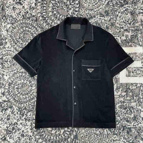 T-shirts pour hommes Designer 2023 Nouveaux chemises cool Hommes Chemise de bowling en coton à manches courtes Style surdimensionné Noir Vintage T-shirt Fit Fit Chemise Home B6C1 5CB8
