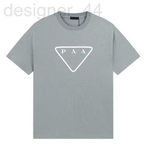 T-shirts pour hommes Designer Designer Mens T-shirt Chemises en tissu de coton Vêtements Vêtements d'été noirs et blancs Tops Casual Luxurys Vêtements Polos à manches courtes européen