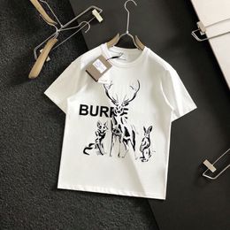 T-shirts masculins Designer à la mode des jeunes hommes à manches courtes en coton mercerisé 2023 T-shirt coréen confortable Slim Fit personnalisé.