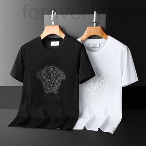 T-shirts masculins Designer Forest Hunter Summer NOUVEAU COU COU ROND T-shirt à manches courtes Hot Diamond Concave Metal en relief 6888 / P75 W3ML