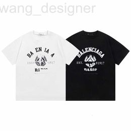 T-shirts masculins Designer Summer Mens Design T-shirt Amis T-shirt Spring Summer Coton Color Sleeves Tees Vacation Short Sleeve Casual Letters Printing Tops 85kq