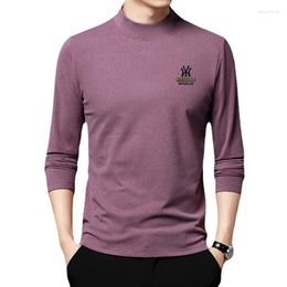 T-shirts pour hommes Chemise de fond en velours double face pour hommes Automne Jeunesse Impression de couleur unie Tendance à manches longues Pull mince et chaud Allemand