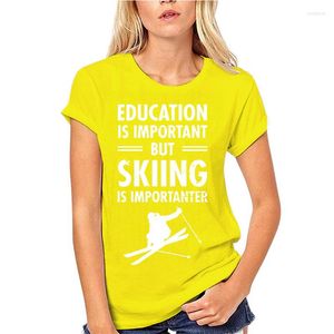 Men's t shirts onderwijs is belangrijk, maar skiën importanter skiën