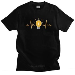 Camisetas para hombre Electrician Heartbeat Bombilla Camisetas Manga corta Ingeniero eléctrico Power T-shirt Camiseta estampada Algodón Slim Fit Camiseta Merch 230504