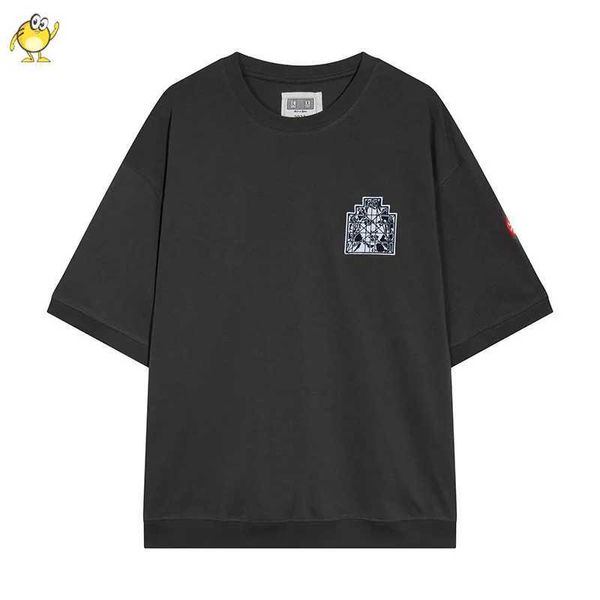 Camisetas para hombres Bordado Batik CAVEMPT C.E T Shirt Hombres Mujer 1 1 Alta calidad Vintage Flojo 100% Algodón Cav Empt Tops de manga corta Tee J240326