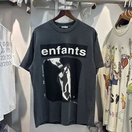 T-shirts pour hommes erd rétro lavage de lettre gris imprime élevée