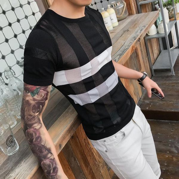 Camisetas de hombre Moda Cuello redondo Comodidad Calado Tendencias Tamaño grande Alta calidad Estilo británico Casual Slim Camiseta de manga corta para jóvenes