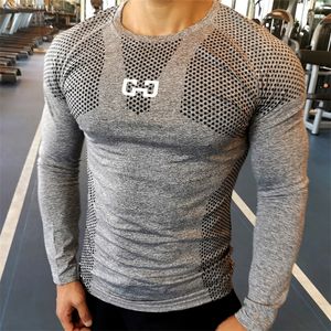 T-shirts pour hommes Gym T Shirt Hommes À Manches Longues Sport T Shirt Bodybuilding Top Homme Muscle Training Compression Fitness Vêtements 220902