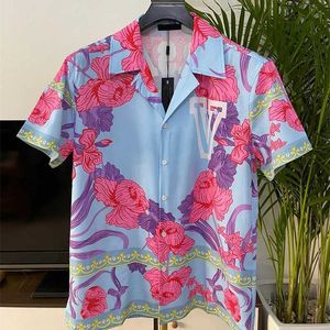 T-shirts masculins Hawaiian Mens 3d Pink Floral Pleach Summer Summer Short Fashion Brand masculin Clothing Baroque Vêtements Baroque J240402