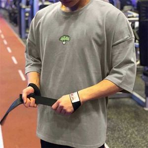 T-shirts masculins T-shirt de gym de haute qualité pour hommes Bodybuilding imprimé vaches de sport coton chemise à manches courtes Q240515