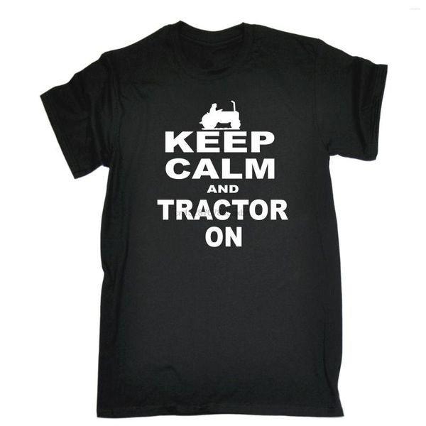 Camisetas de hombre Keep Calm And Tractor On CAMISETA Broma de cumpleaños Farmer Farm Gift Tee Camisetas al por mayor