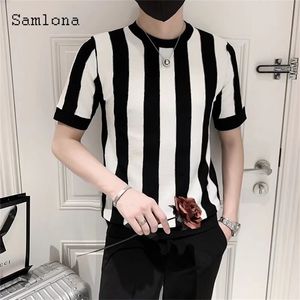 T-shirts hommes Kpop Style Hommes Fashion Stripes T-shirt à manches courtes Tops basiques Summer Casual Pulls Sexy Vêtements pour hommes Plus Taille S-3XL 230425