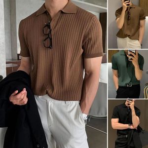 Mannen T-shirts Revers Korte Mouw Knoppen Half Knoopsluiting Losse Mannen T-shirt Zomer Effen Kleur Breien Geribbeld Shirt Top streetwear 230606