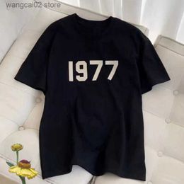 Camisetas Masculinas LEE FOG Essentials T Shirts NO.1977 T-shirt estampada American High Street Classic Fashion 2023 Men Women ESSENTIALS T230621