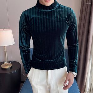 T-shirts pour hommes à manches longues T-shirt en flanelle rayé Mode Demi-col haut Homme Club Pull Tops Hiver Chaud Coréen Camisa Social