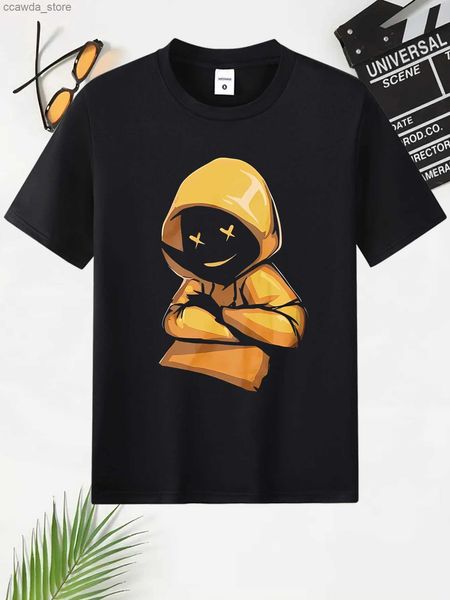 Camisetas para hombres Cara sonriente de los hombres en sudadera con capucha amarilla Varios patrones de impresión de moda casual cuello redondo camiseta de manga corta para primavera y verano Q230102