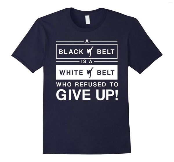 T-shirts pour hommes Chemise pour hommes Une ceinture noire est blanche T-shirt d'arts martiaux de taekwondo-RT T-shirts pour femmes