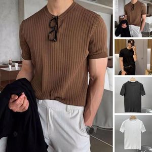 T-shirts pour hommes Hommes T-shirt d'été Col rond Manches courtes Top Pull Texture rayée Élastique Doux Respirant Chemise de fond décontractée