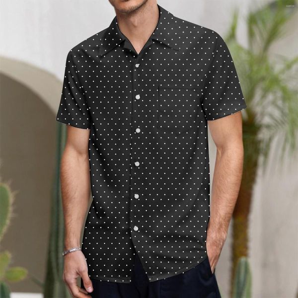 Camisetas de hombre Camisa de vestir de manga corta para hombre Corte regular Estampado de lunares con bolsillo Casual Hombres Botón pequeño