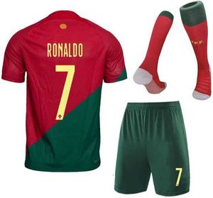 T-shirts pour hommes Nouveau # 7 Sweat-shirt de football de taille jeunesse Uniforme pour garçons et filles avec modèle de trophée Maillot de football pour enfants Coffret cadeau 80nk