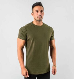 T-shirts voor heren Nieuwe stijlvolle effen tops Fitness Heren T Korte mouw Spierjoggers Bodybuilding braak T-shirt Mannelijke Gymkleding Slim Fit T-shirt U130