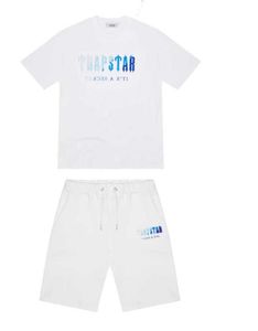 T-shirts pour hommes Nouvel été Trapstar T-shirt et short Set Marque Coton Tshirt Imprimer Costume 2 pièces Survêtement pour femmes Tidal Flow Design 668ess