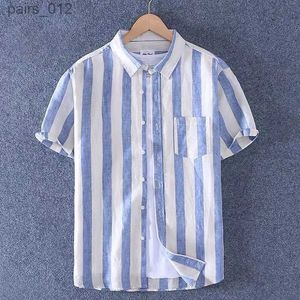 T-shirts masculins Pocket Street Casual Shirt Fashionable et beau bureau Femmes Stripe Loose Mens Bouton printemps / été Sleek Thin YQ240415