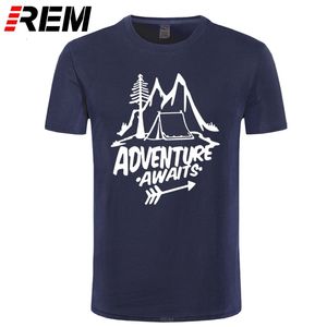 T-shirts pour hommes REM Adventure Awaits Lettre T-shirt Voyage Pin Montagnes Tente Impression T-shirt Top Qualité Pur Coton Unisexe 230302