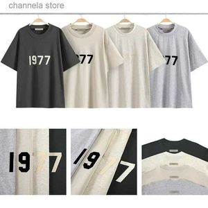 Camisetas para hombres Temporada 8 Double Track High Street Loose 1977 Impreso Manga corta Diseñador de marca Cuello redondo Camiseta suelta para hombre Top T240202