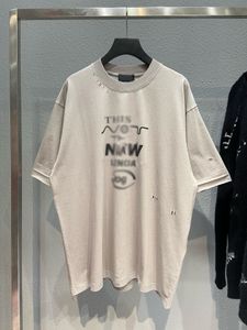 Camisetas de hombre Camisetas de manga corta para parejas de hombres y mujeres delante de las letras impresas con el viejo logo irregular