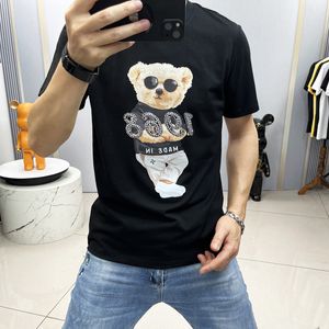 T-shirts pour hommes Tops à manches courtes European Light Marque de mode de luxe Cartoon Little Bear 1968 Hot Diamond Cotton Casual Tees Vêtements