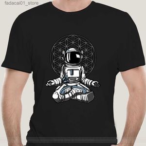 T-shirts voor herenruimte Astronaut Meditatie T Shirts Men Cotton Vintage Crewneck Zen Spiritueel Boeddhisme Shirt Short Sleeve Q240426