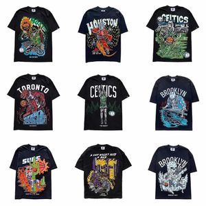 T-shirts voor heren zomer katoen t-shirt strt kleding anime casual heren populaire kleding grote basketbal print heren kort gesloten t-shirt t240522