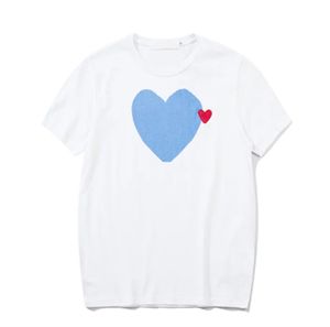 T-shirts pour hommes T-shirts pour hommes d'été Cdgs Play T-shirt Commes Manches courtes Femmes Des Badge Garcons Broderie Coeur Rouge Amour 10 MNEA MNEA 23ss Plus Taille XL