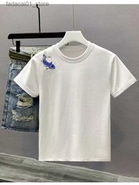 T-shirts masculins Été Nouveau écran de couleur unie à manches courtes à manches à manches courtes à manches à manches courtes Guofeng Koi Broidered Mens Q240426