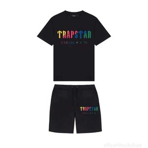 Camisetas de hombre Novedad de verano Trapstar London Shooter Camiseta de manga corta Chenille Decoding Black Ice Flavor Round Shorts