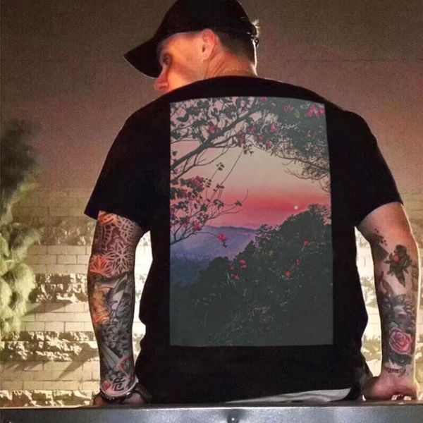 T-shirts pour hommes T-shirt d'été pour hommes et femmes T-shirts surdimensionnés Hip Hop Vêtements Homme Streetwear Graphic Floral Sunset Imprimé TeesMen's