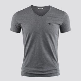 T-shirts voor heren T-shirt Hoge kwaliteit puur katoen Tees Polo's comfortabele ronde V-hals Heren Dames Driedimensionaal metalen driehoekspatroon korte mouw 8 stijlen om uit te kiezen A88