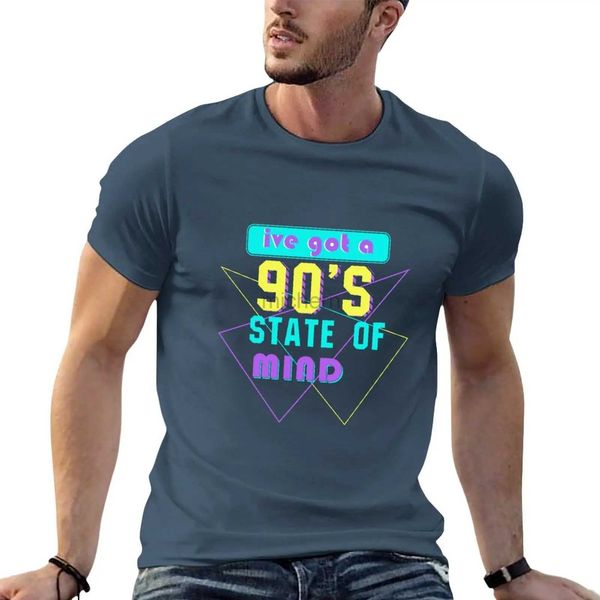 T-shirts masculins Conception de l'état des nouveaux t-shirts des années 1990 Vêtements animés Hippie Vêtements coréens Fashion Pure noirs T-shirts pour hommes D240509
