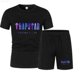 Camisetas de hombre Trapstar Summer conjuntos de hombre Tshirtshorts conjunto de dos piezas deportes de ocio jogging transpirable fitness compras diarias ropa de hombre Z0221