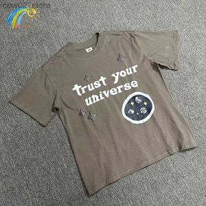 T-shirts voor heren Trust Your Universe Bladerdeegprint Bruin T-shirt T-shirt Casual Mode Schuim BROKEN PLANET T-shirt Oversized katoenen top Binnenkant Tags Q240201