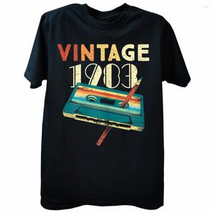 T-shirts pour hommes Vintage 1983 Cassette de musique 40e anniversaire Cadeaux 40 ans Amant d'été Graphique Coton Streetwear Papa T-shirt