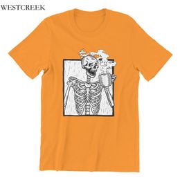 T-shirts T-shirts Groothandel T-shirt Halloween Koffie Drinken Skeleton 4XL 5XL 6XL Retro Hip-Hop Tees 48923