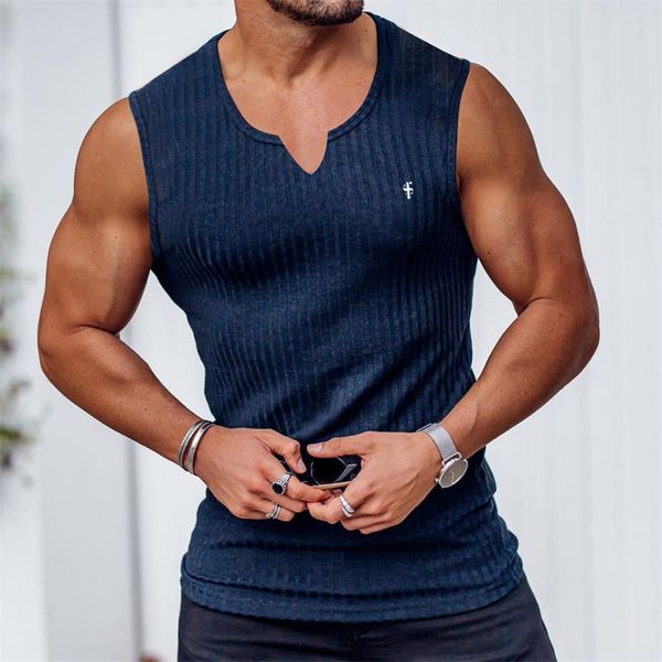 Hommes Débardeurs Gym Sports Fitness Hommes Gilet Été Mode Casual Vêtements Rayure Verticale Séchage Rapide Respirant Stretch Sans Manches T-shirt 230704