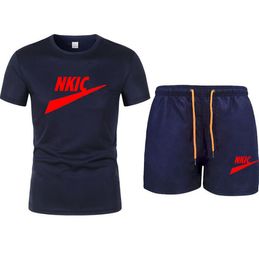 V￪tements d'￩t￩ de surv￪tement masculin 2023 Sportswear T-shirt pantalon Set man Shorts masculine Sports Sports Sports Gym